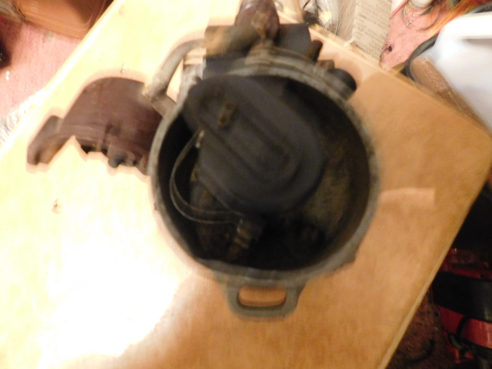 Vintage American Bosch magneto model 2A-306   (C)