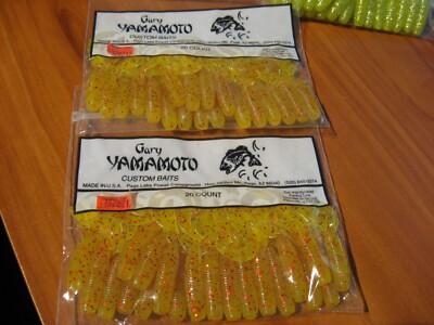Gary Yamamoto Fishing Baits 3.5'' Double Tail D/T Grub / Yellow Red Flake
