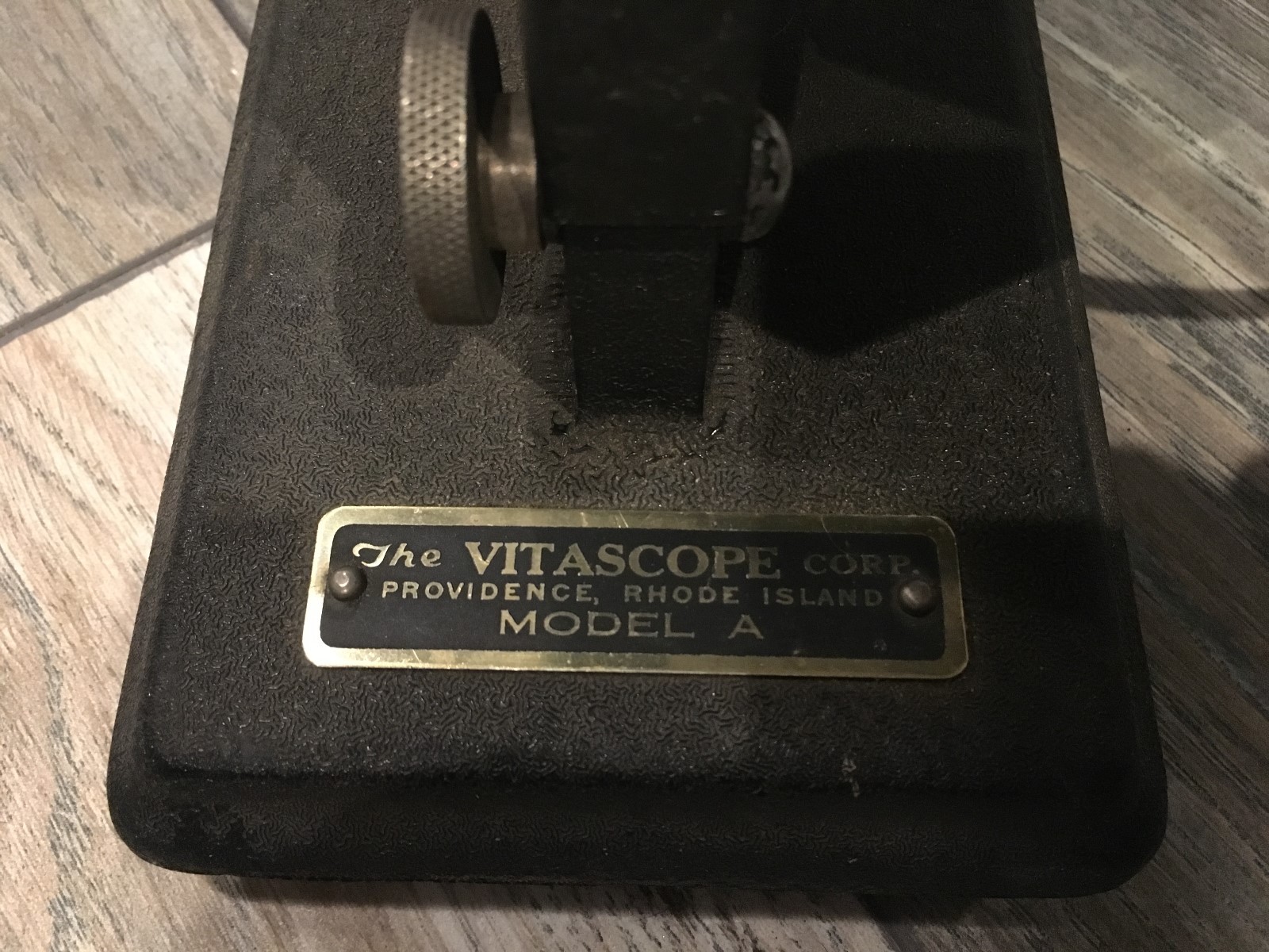 Vintage 8mm The VitaScope Model A Hank Crank Projector The Movie Maker