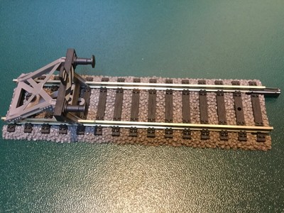 Rail droit 105 mm. heurtoir 6117