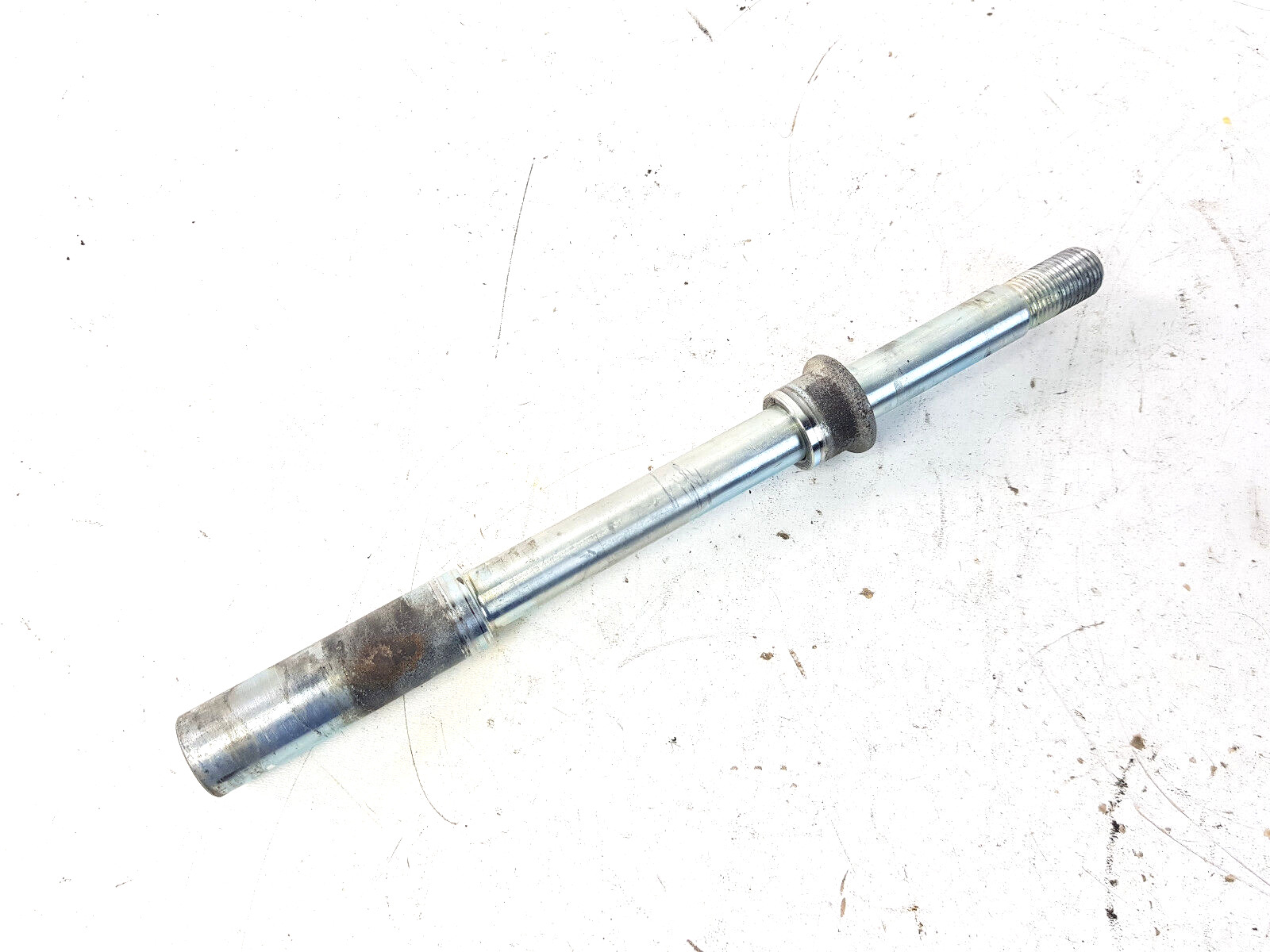 Perno Asse Ruota Anteriore SUZUKI BURGMAN AN 650 NO ABS 2004