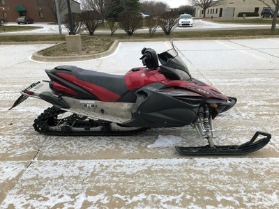 2011 Yamaha Apex XTX 5,809 Miles Candy Red
