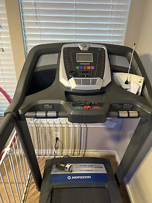 Horizon fitness cst3 treadmill price hotsell