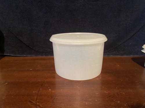 Tupperwareだ円キャニスター7点まとめ 61WUvpNWhyL._UF350,350_QL80_.jpg