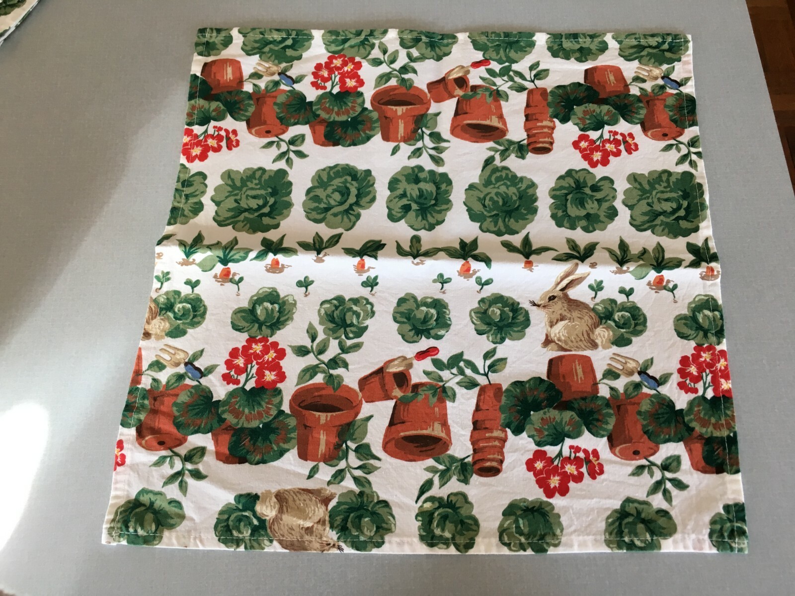 4 Vintage Cloth Easter Bunny Spring Floral Napkins Green White Red Cotton