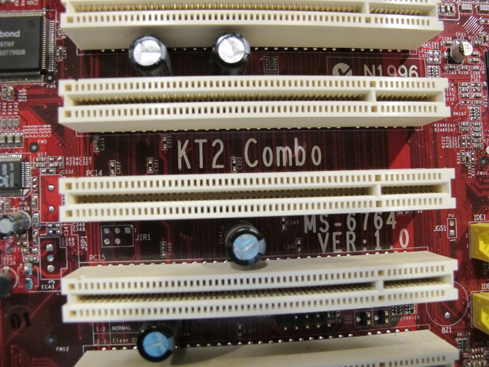 MSI KT2 Motherboard  *** with AMD CPU and with Memory!!! ***