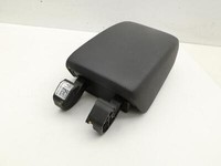 Opel Astra J 09-12 Armlehne Mittelarmlehne Auflage für Rücksitzbank Opel Astra J 09-12 07.12.2011 1696542 gebraucht Vorschau 4