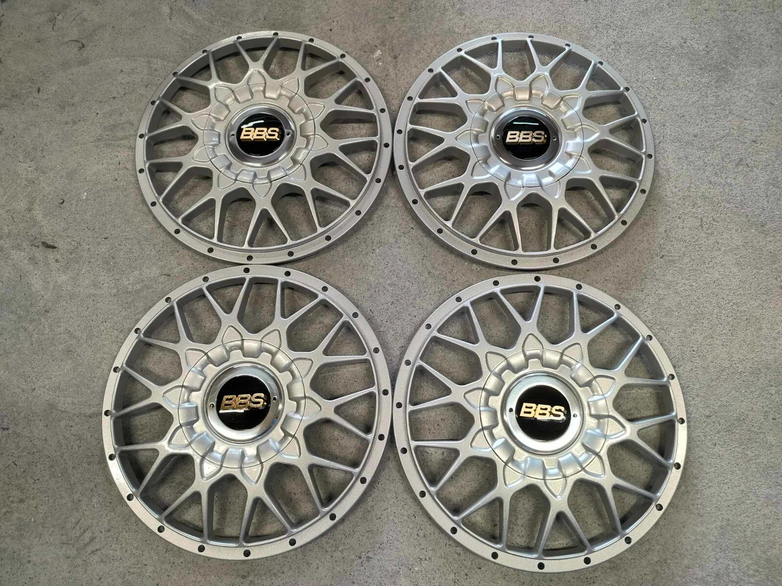 BBS17インチ ドリケツホイール　9j+40 今週末まで値下げします 2025年最新】Yahoo!オークション -17インチ 9j 15の中古品・新品
