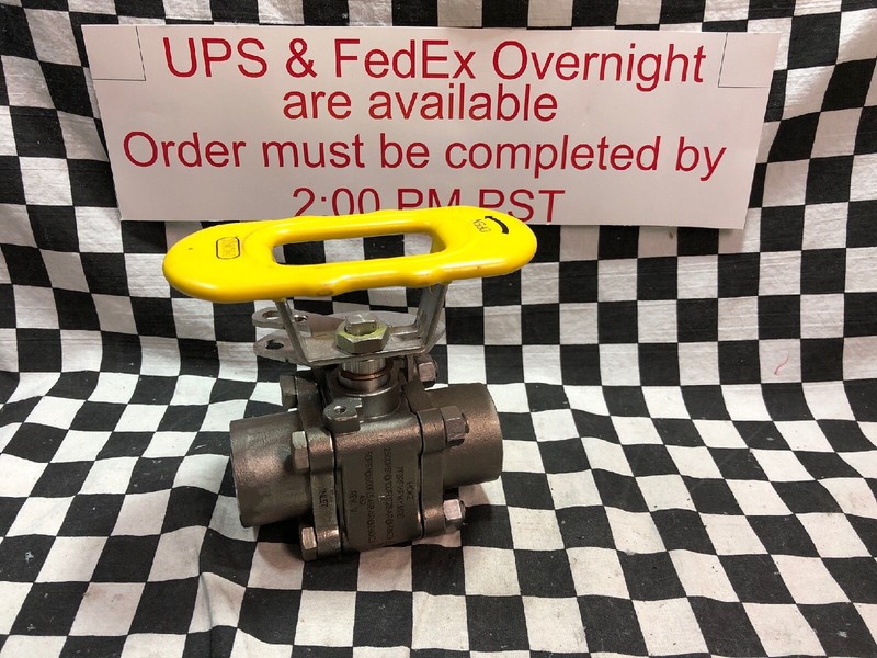 HOKE BALL VALVE 1" FNPT, 7F2RF16F16Y3S10, SHIPSAMEDAY