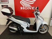 HONDA SH300