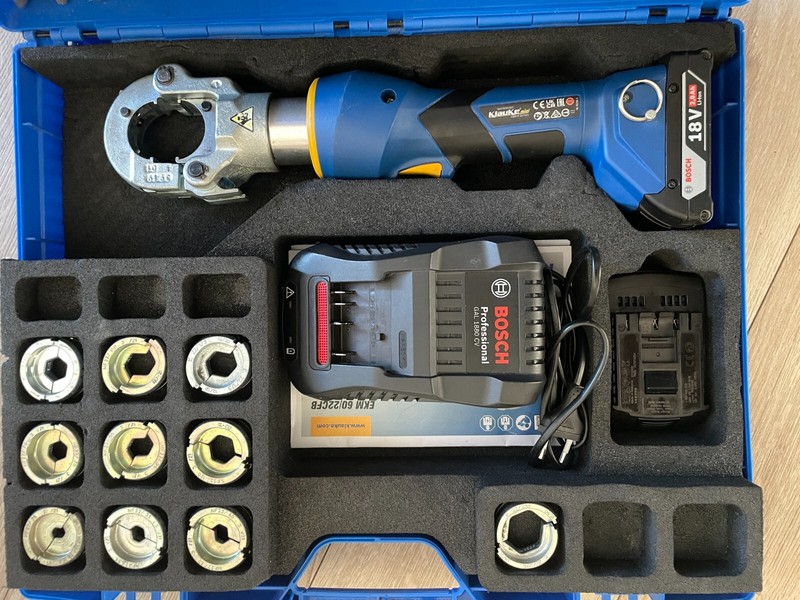 Uponor Klauke Mini 18v Ekm 60/22cfb Avec Matrices