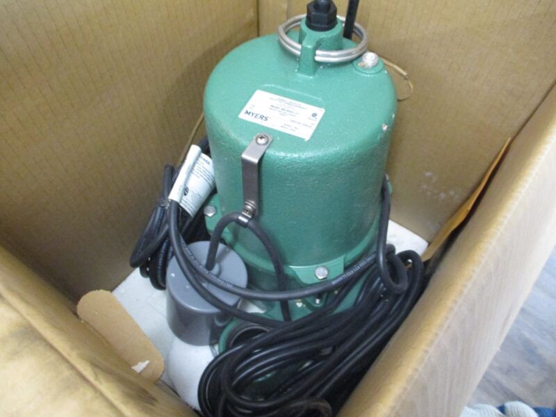 Pentair Myers Submersible Effluent Pump ME45AC-21 87 GPM 44 Head 230V 1Ph