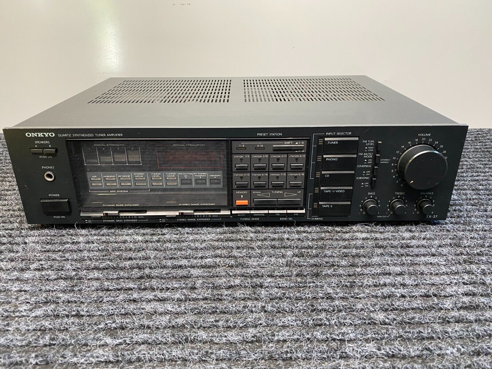 Onkyo TX-37 Quartz Synthesized Tuner Amplifier - Tested Onkyo TX-37 Quartz Synthesized Tuner Amplifier - Tested