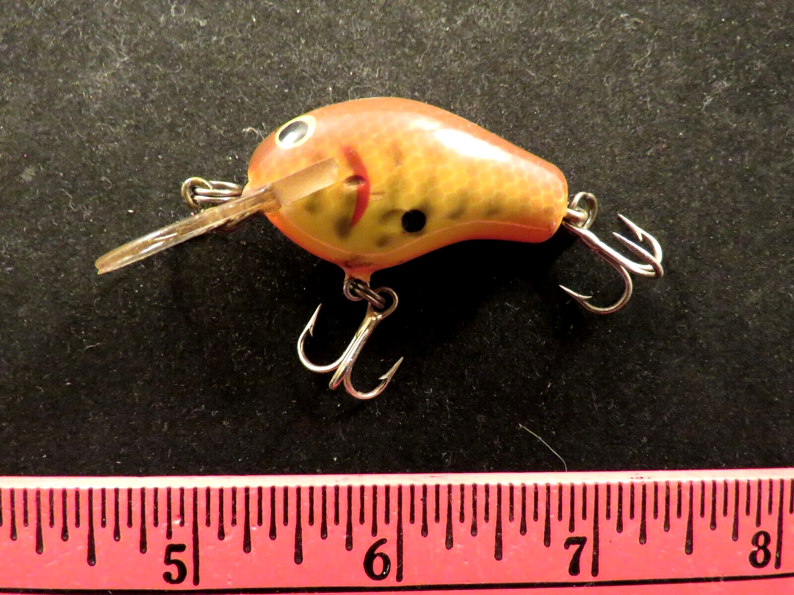 Vintage Bagley Diving Bitty B Fishing Lure Wood 1-1/2