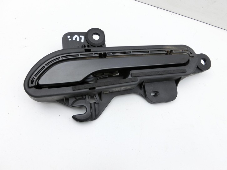 Tesla Model 3 Perf 20-23 Bowdenzug für Türgriff Links Vorne Tesla Model 3 Perf 20-23 18.04.2023 1510114 gebraucht Vorschau 3