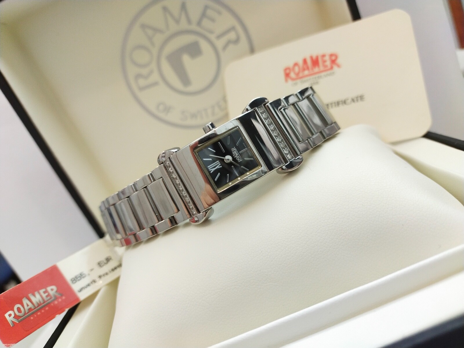 Pre-owned Roamer Watch Dreamline Luxury 18 Diamonds Swiss Made Folding Clasp 637.953