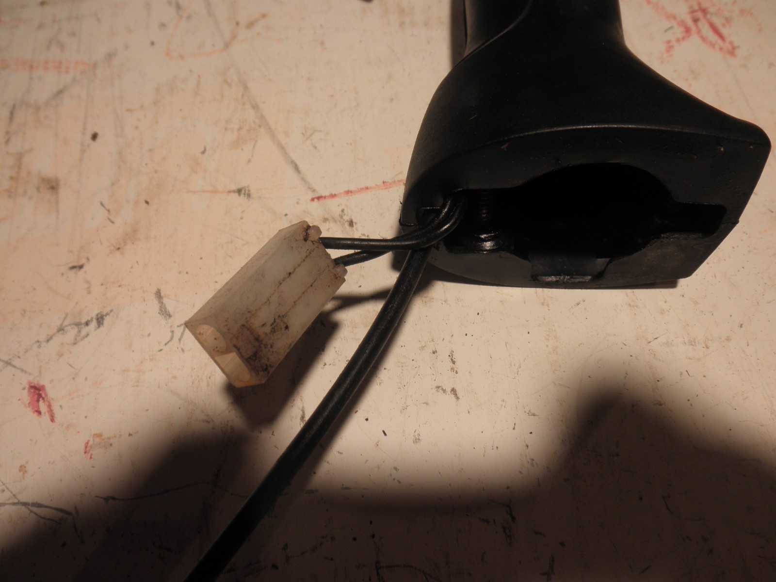 CRAFTSMAN 28 CC WEED TRIMMER FUEL FEED /w/SCREW/FITS OTHERS/READY TO USE