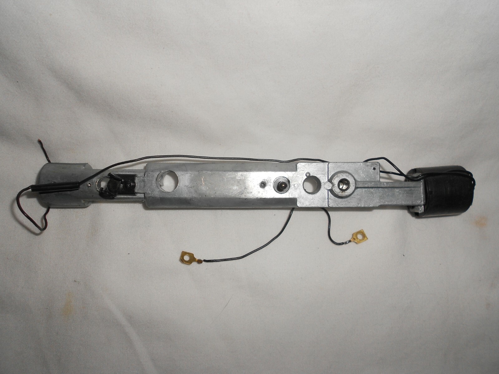 * HO SCALE RIVAROSSI BIG BOY FRAME WEIGHT ASSEMBLY *