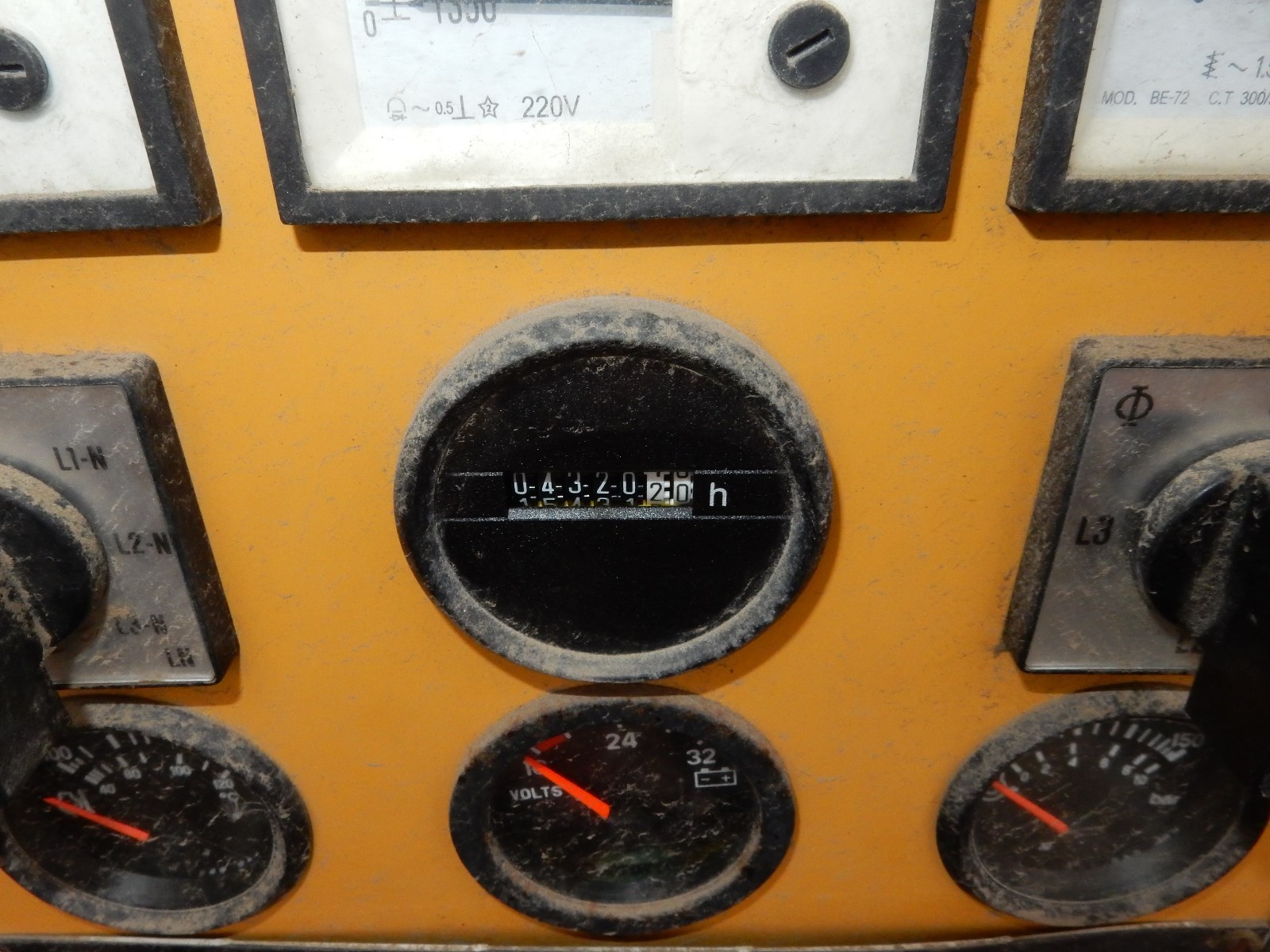 2004 CAT D200P4 200kW  Diesel Generator 240V 3-Phase 4320 Hours