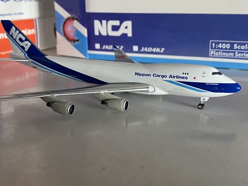 レア　ハウスカラー　Boeing 747-8 1/400スケールモデル House Color Boeing 747-8I On Ground Hogan Wings HG40106