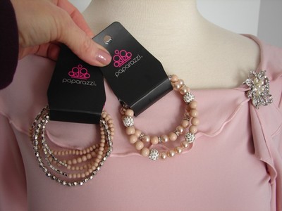 Womens Outfit Lot- 3Pc.-NWT Top Small-NWT 2 Set of Fashion Stretchy Bracelets