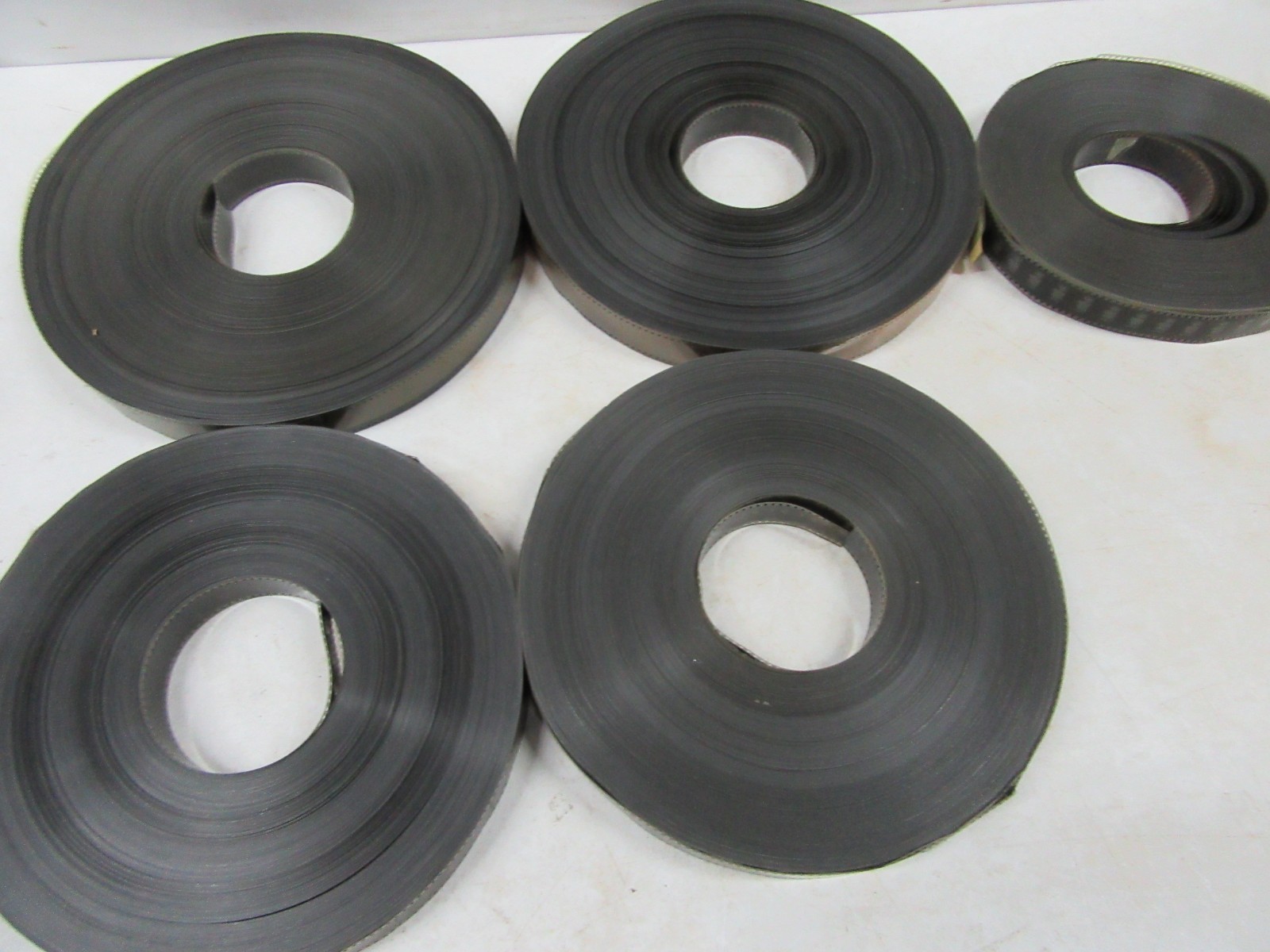 35mm Feature-MONDO TEENO-1967. Burt Topper b/w rarity. Italian language.