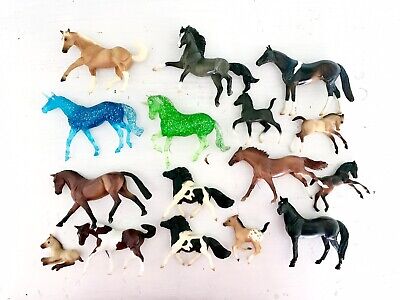 Lot 16 Breyer Stablemates Unicorns Foals Horses Ponies Hanoverian Pintos