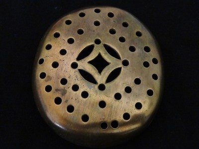 ANTIQUE MONGOLIAN BUDDHIST  COPPER INCENSE BURNER LID WITH COIN LIKE PATTERN