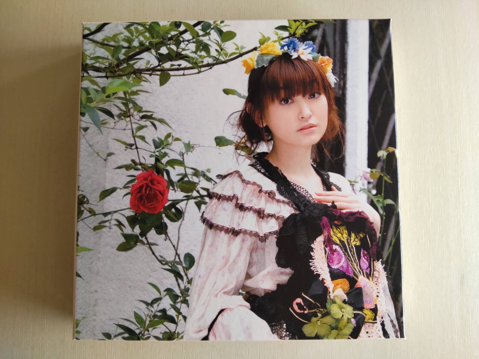 Tamura Yukari Mellow Pretty CD ファンブック　色紙 Yukari Tamura - Sincerely Dears (with DVD) -- please read