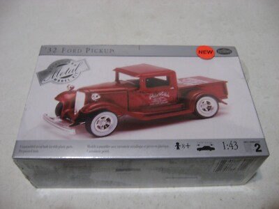 Testors 1932 Ford Pickup 1/43 Scale Metal Body Model Kit #430012 - Sealed