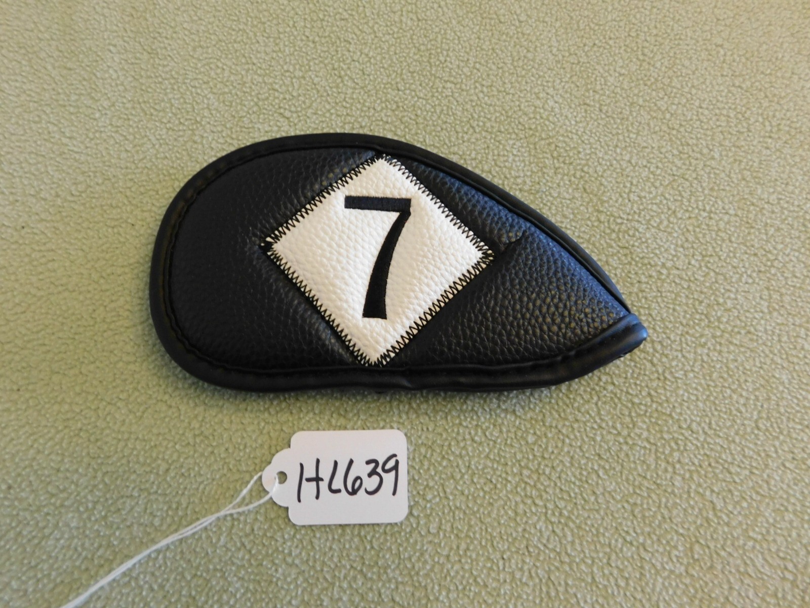 Black/White 7 Iron Headcover HL639 | eBay Black/White 7 Iron Headcover HL639 | eBay