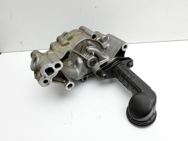 Ford Mondeo 5 V CF 14-19 2,0 110KW T7CE1F Ölpumpe Motorölpumpe Ford Mondeo 5 V CF 14-19 09.12.2015 72346856... Vorschau 3