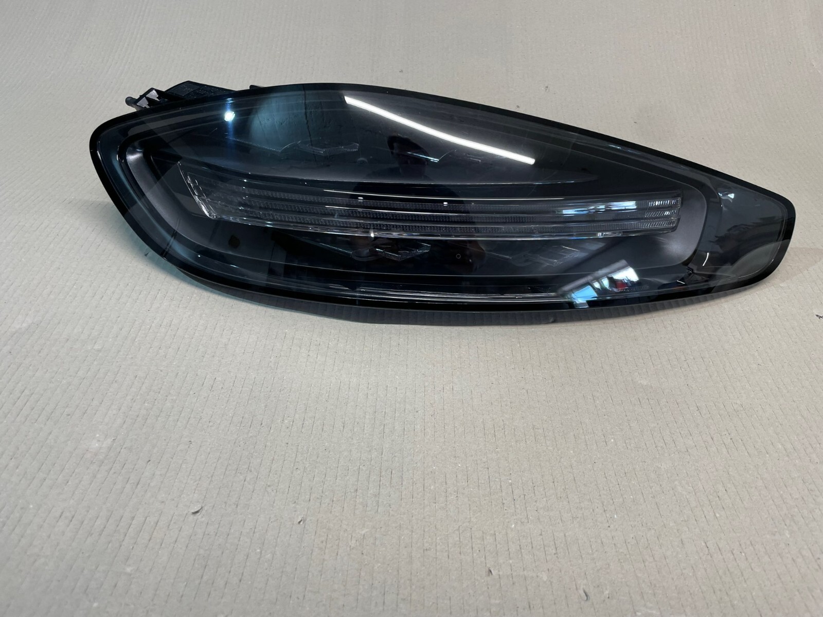 Amazon.com: Automann LED Cab Marker Light for Peterbilt 387