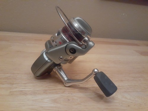 VINTAGE PENN 1500 POWER GRAPH V  FISHING REEL BALL BEARING