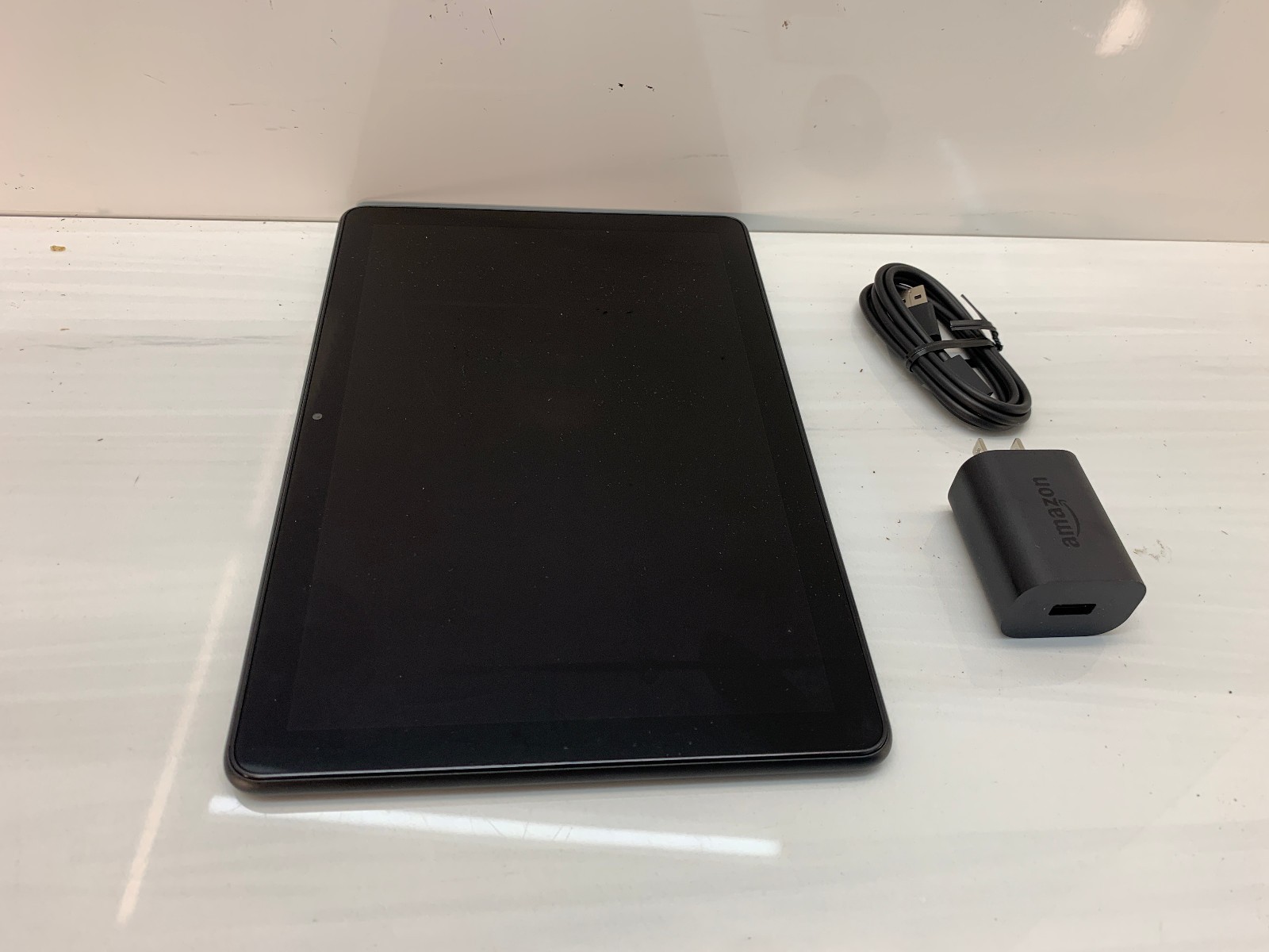 第13世代 Amazon fire HD 10 32GB 2021 Black Fire HD 10 Tablet, 1080p Display & 32 GB | Amazon