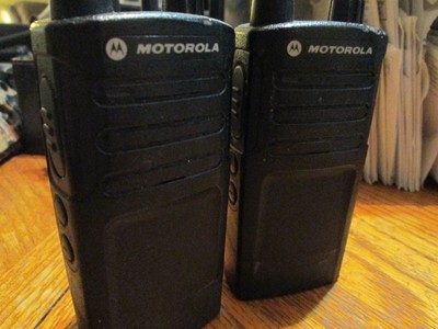 2 Motorola RMU2040 UHF Radios Business Band HT Pair 2080 4100 2020 1410. Buy it now for 113.0