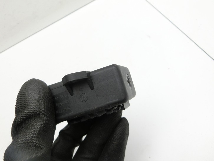 VW Golf VI 5K 08-12 SG ECU Steuergerät für Sitzheizung Links Vorne VW Golf VI 5K 08-12 26.01.2012 5K0959772A gebraucht Vorschau 3