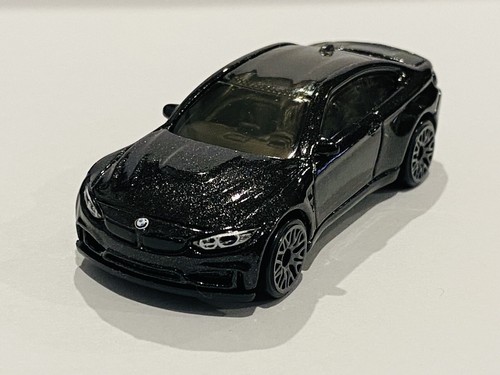 1384 トミカ ディズニー ホットウィール Hotwheels ミニカー/M4 1384 トミカ ディズニー ホットウィール Hotwheels ミニカー/M4