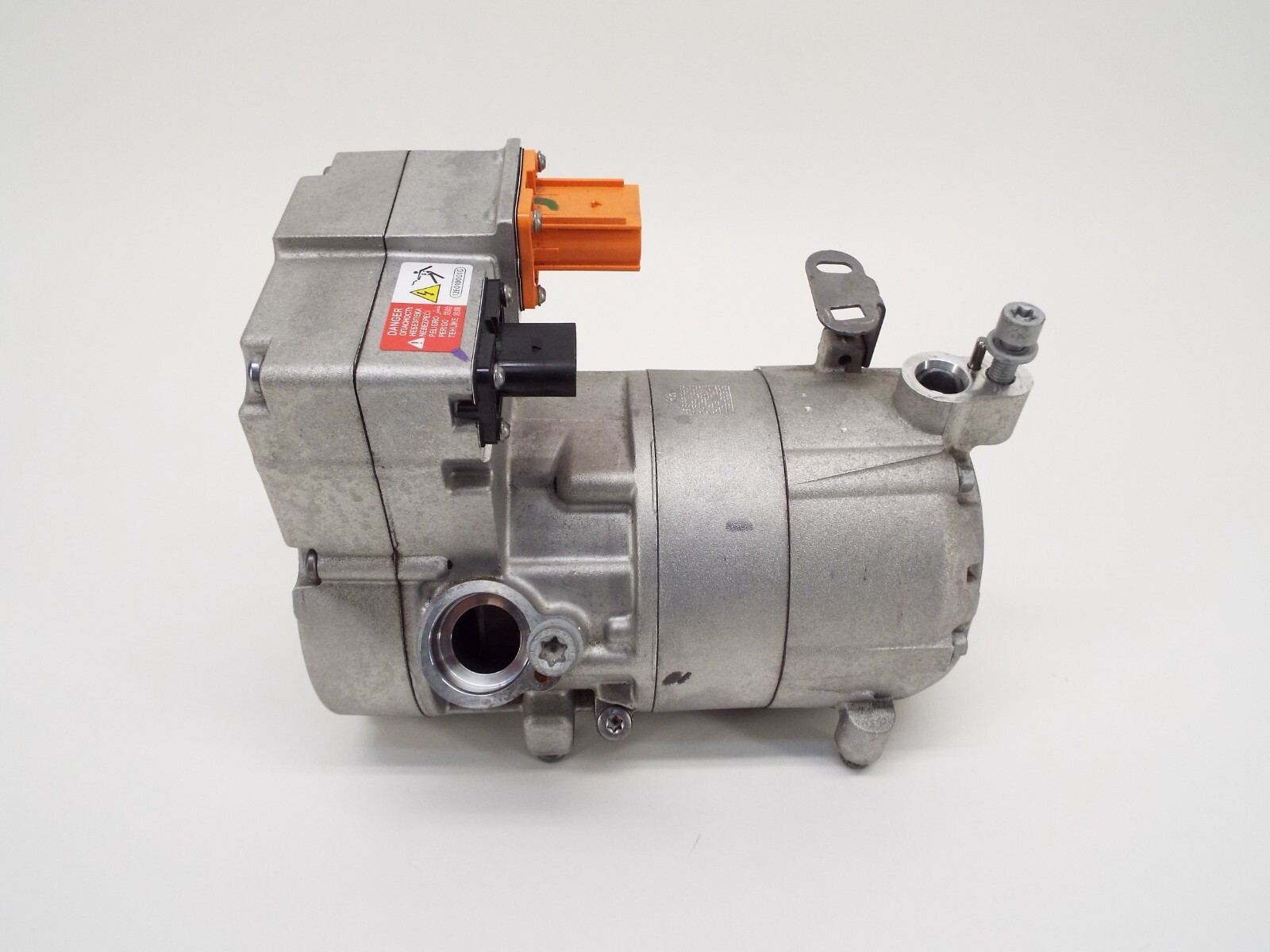 C TCW Compressor 32772.6T1 Remanufactured - The Compressor
