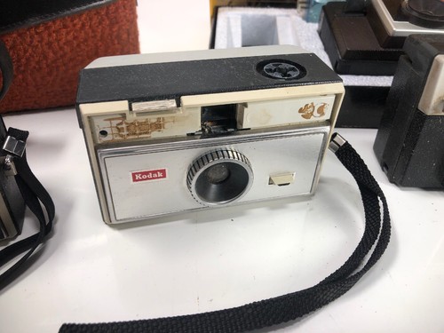 Lot Of Kodak Instamatic Cameras 104 X-15 404 X-15f CENTIA 100x