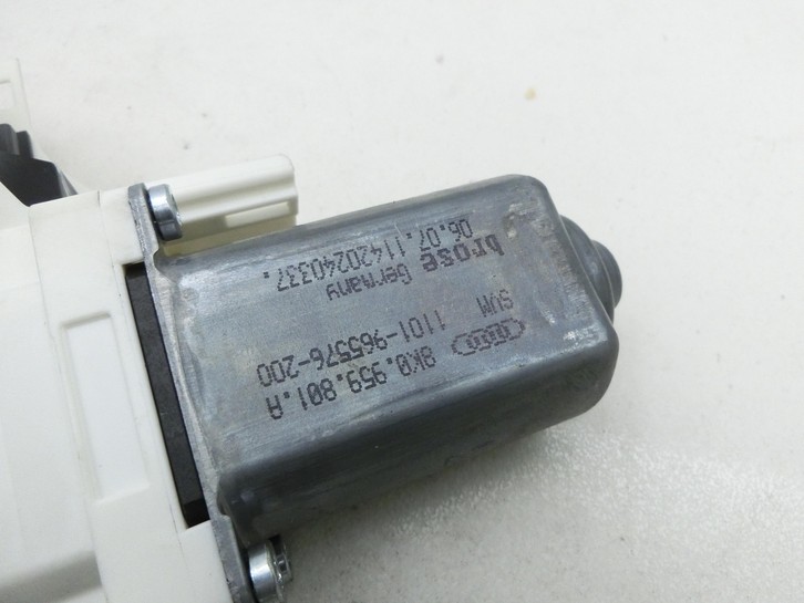Audi Q7 4L 09-12 Fensterhebermotor Links Vorne Audi Q7 4L 09-12 15.09.2011 8T0959801B 965576-200 8K0959801A... Vorschau 2