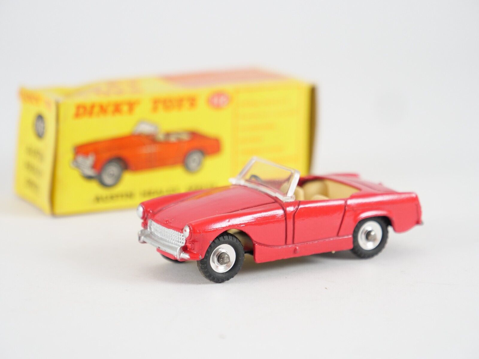 Dinky Toys GB No. 112 Austin Healey Sprite Never Played In Dinky Toys GB No. 112 Austin Healey Sprite Never Played In
