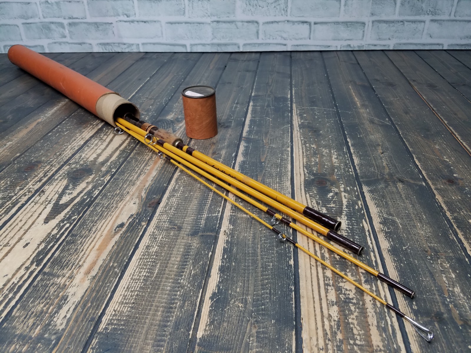 Wright & McGill Co.タックルパック Wright & McGill Eagle Claw Pack-it Fishing Rod No M4FRU 7-1/2