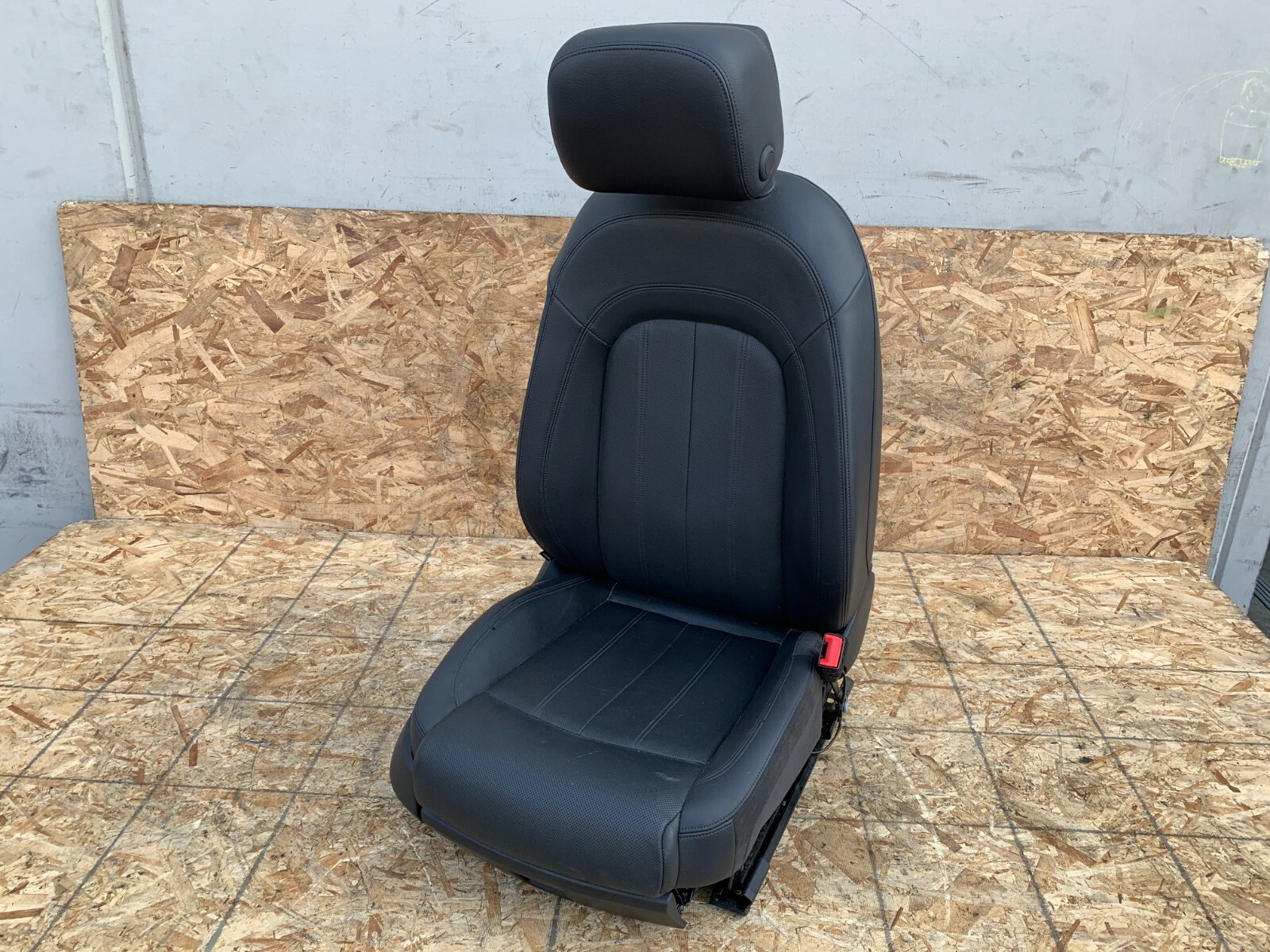 RIGHT FRONT LEATHER SEAT ASSEMBLY W/HEATED/COOLING 93K 12-15 AUDI A6 A7 C7 3.0T