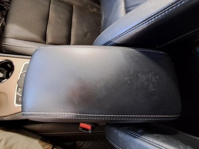 2014-17 Jeep Grand Cherokee Front Console Floor Armrest ONLY OEM Assembly