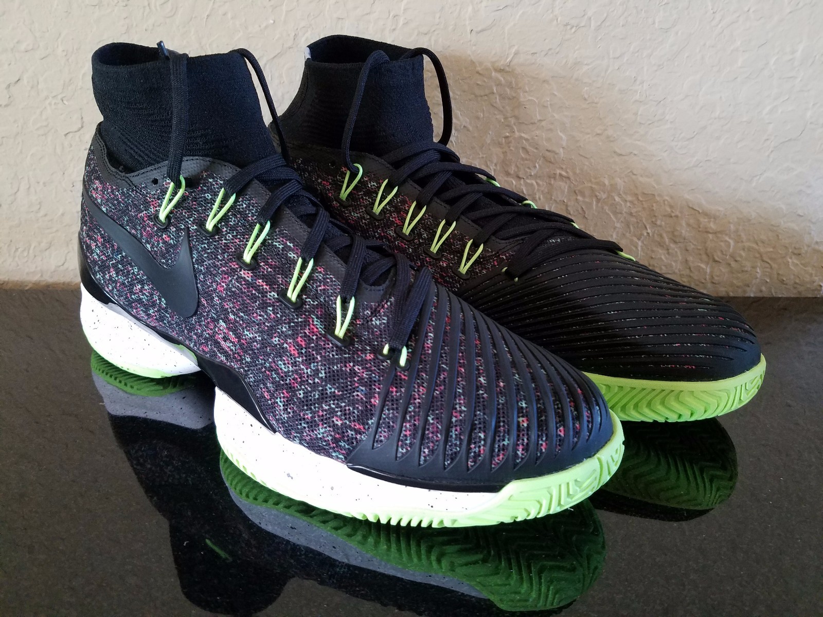 nike ultrafly tennis shoes