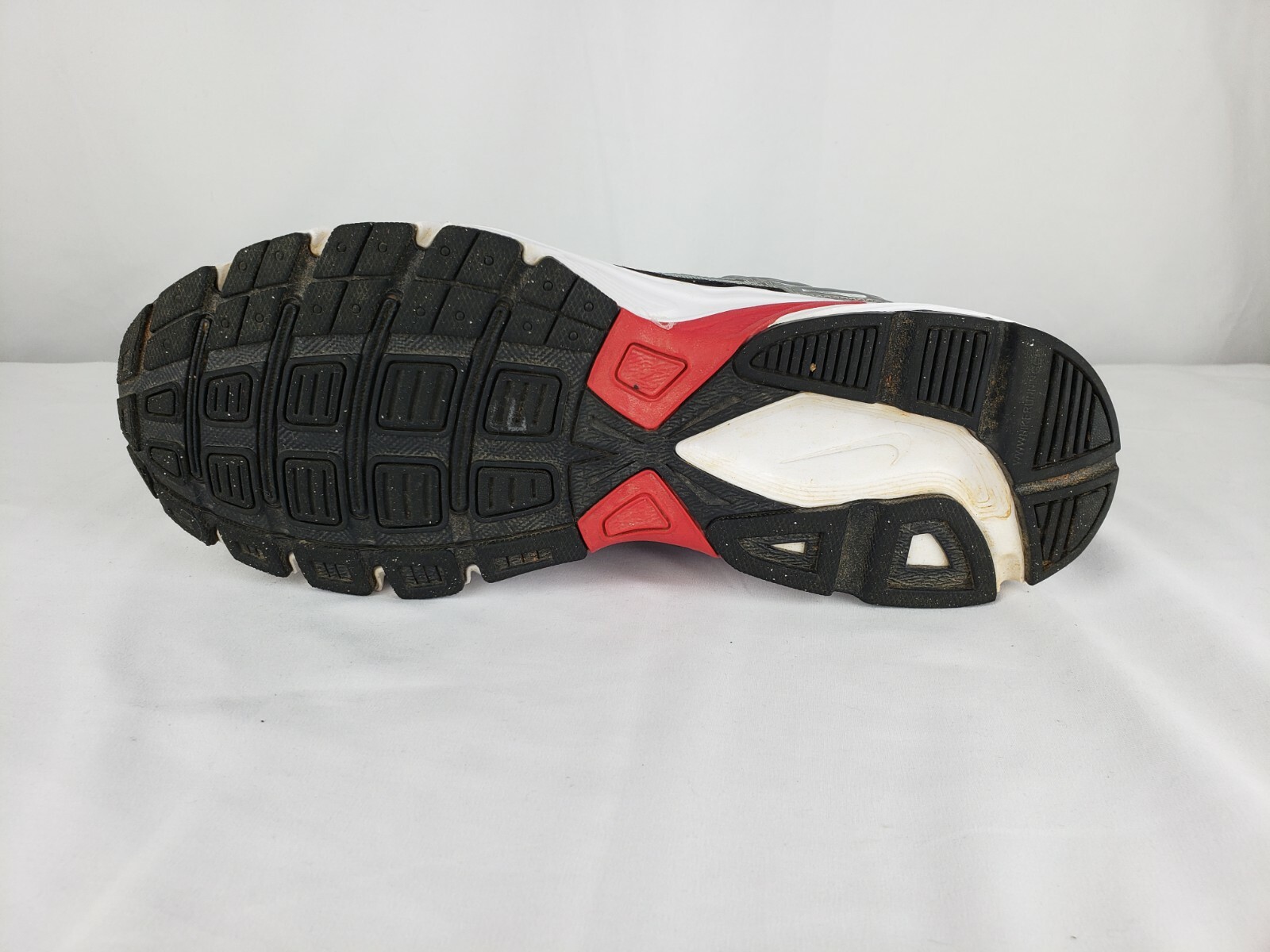 Nike Initiator Mens Training Sneakers 