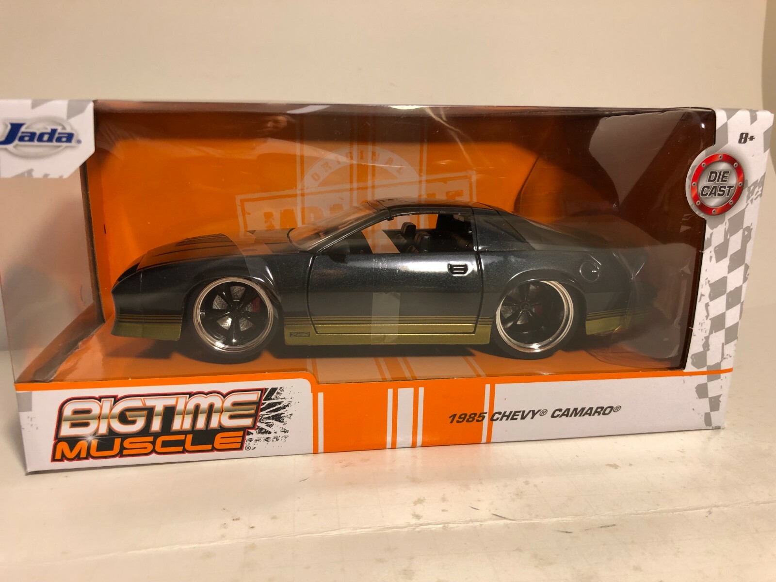 American Muscle GTO 黒 1/18スケール Ertl American Muscle 1966 Pontiac GTO 1/18 Diecast Black w