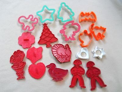 Lot of 18 vintage plastic cookie cutters/ Turkey/Santa/Tree/Halloween/Love/ ETC