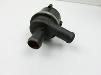 Seat Ibiza 6J 12-15 TDI 1,6 66KW Umwelzpumpe Heizung Pumpe Seat Ibiza 6J 12-15 01.12.2013 6R0965561A 12402100502... Vorschau 3